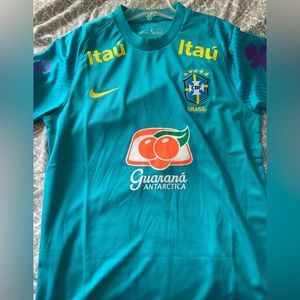 Brazil Pre match kit